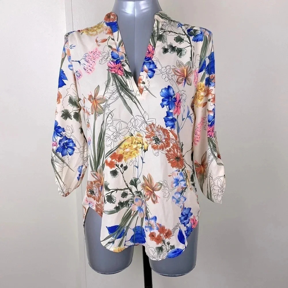 3/$15 formal lightweight floral print casual half sleeve blouse top size small